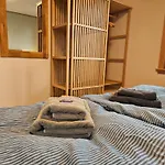 Baumhaus Und Tinyhaus Nyaraló *