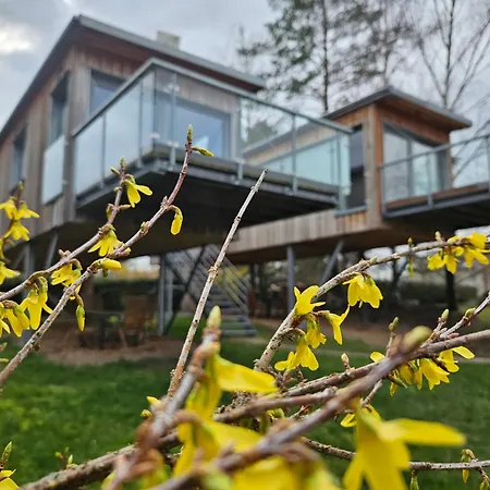 Baumhaus Und Tinyhaus * Muehlhausen (Thuringia)