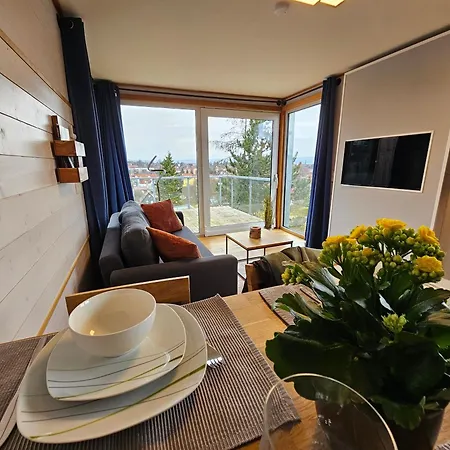 Holiday home Baumhaus Und Tinyhaus *