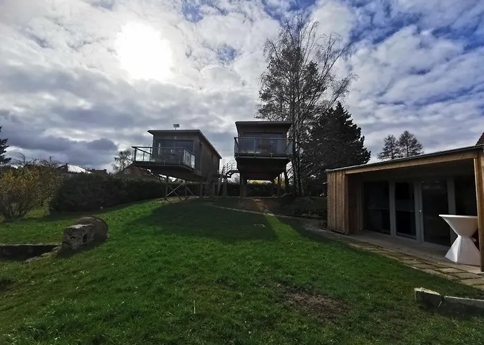 Vakantiehuis Baumhaus Und Tinyhaus Mühlhausen